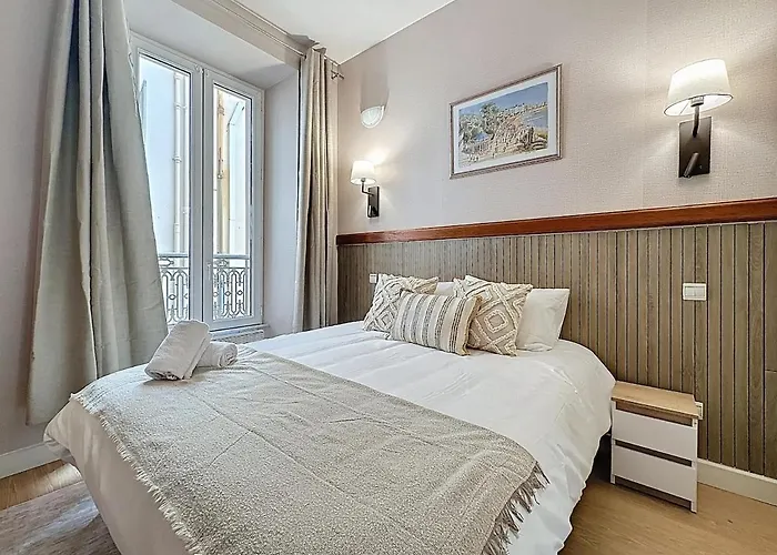 Sea View 2Br - 4 Min Palais - Central Cannes Daire